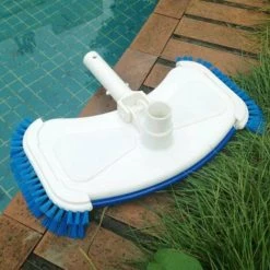 LIFCAUSAL Pool-Vakuumkopf Mit Schwenkbarem Schlauchanschluss Und Clip-Griff Pool Flexible Reinigungsbürste Pool-Oberflächen-Reinigungswerkzeuge Entfernt Schmutz Und Saubere Ecken 8 LIFCAUSAL Pool-Vakuumkopf Mit Schwenkbarem Schlauchanschluss Und Clip-Griff Pool Flexible Reinigungsbürste Pool-Oberflächen-Reinigungswerkzeuge Entfernt Schmutz Und Saubere Ecken -Poolreinigung Verkäufe 2022 61201484 4